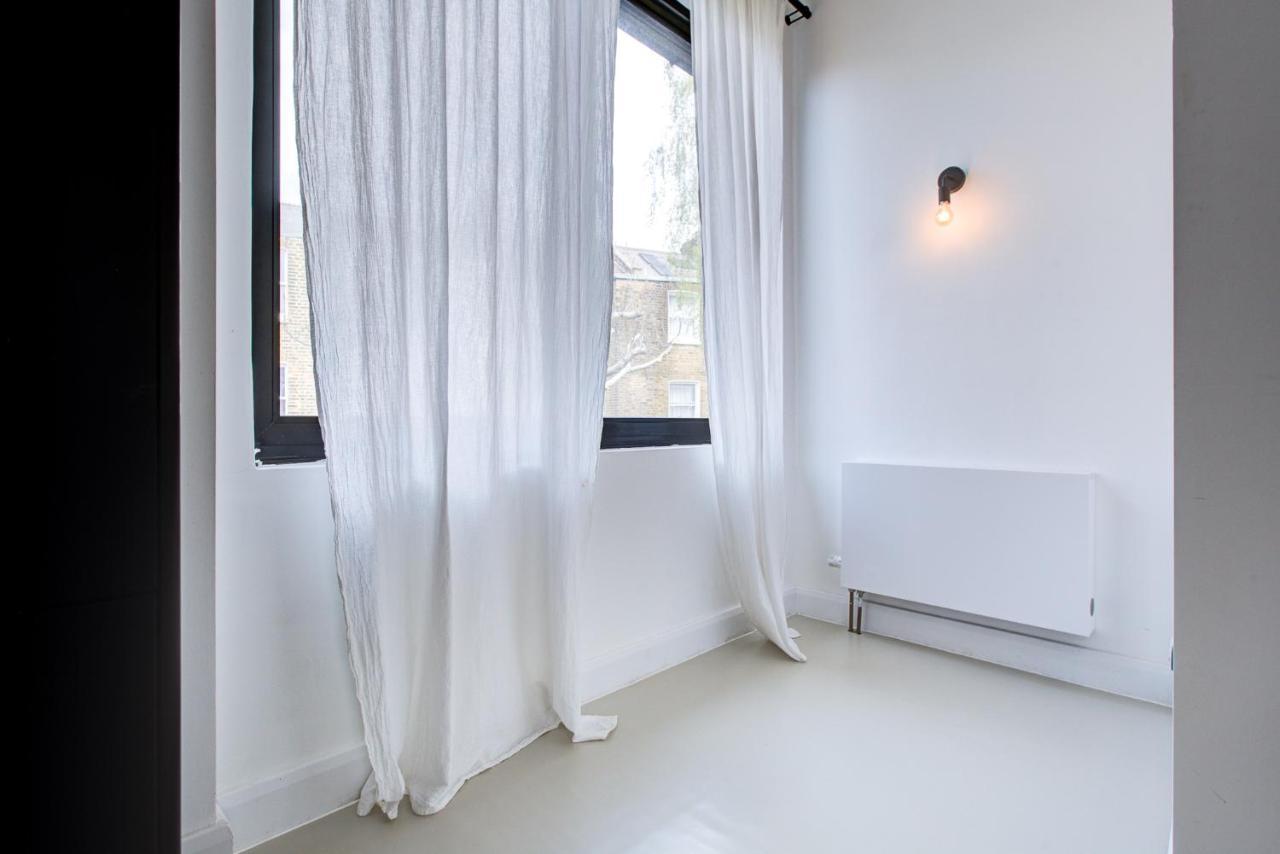 Appartamento Stylish 1br Unit, Super Fast Internet, Gated Complex - Near Queen's Park! *