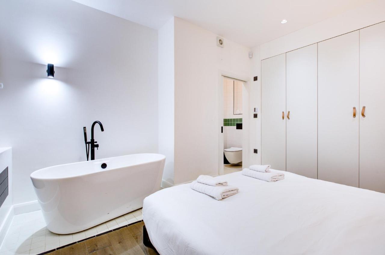 Stylish 1br Unit, Super Fast Internet, Gated Complex - Near Queen's Park! Appartamento Londra